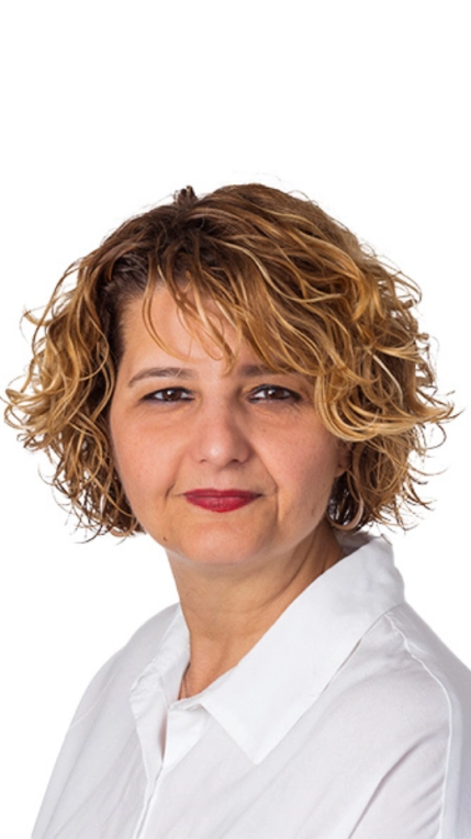 Pili
